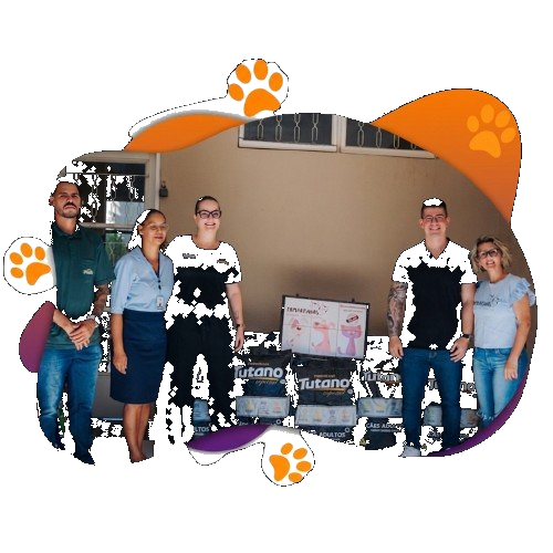 Equipe Clubbix realizando entrega de alimentos para ONGs de Cuiabá